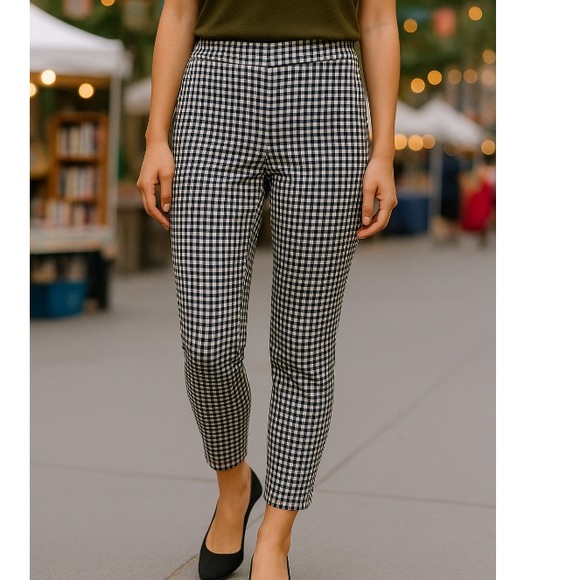 GAP curvy signature skinny ankle pants - Picture 1 of 4